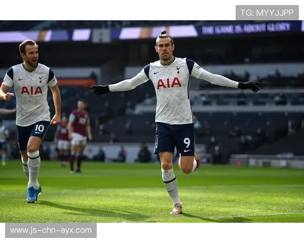 托特纳姆热刺—贝尔替补登场一脚建功
